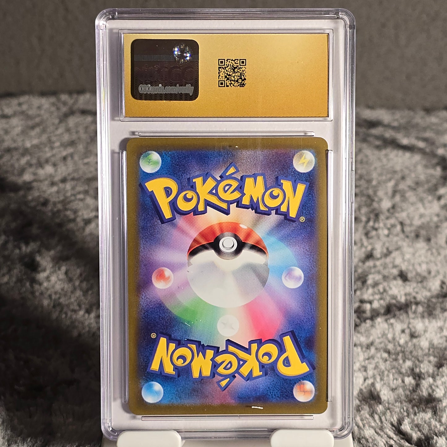 Radiant Eevee 055/071 Pokémon GO CGC Pristine 10 6161268003